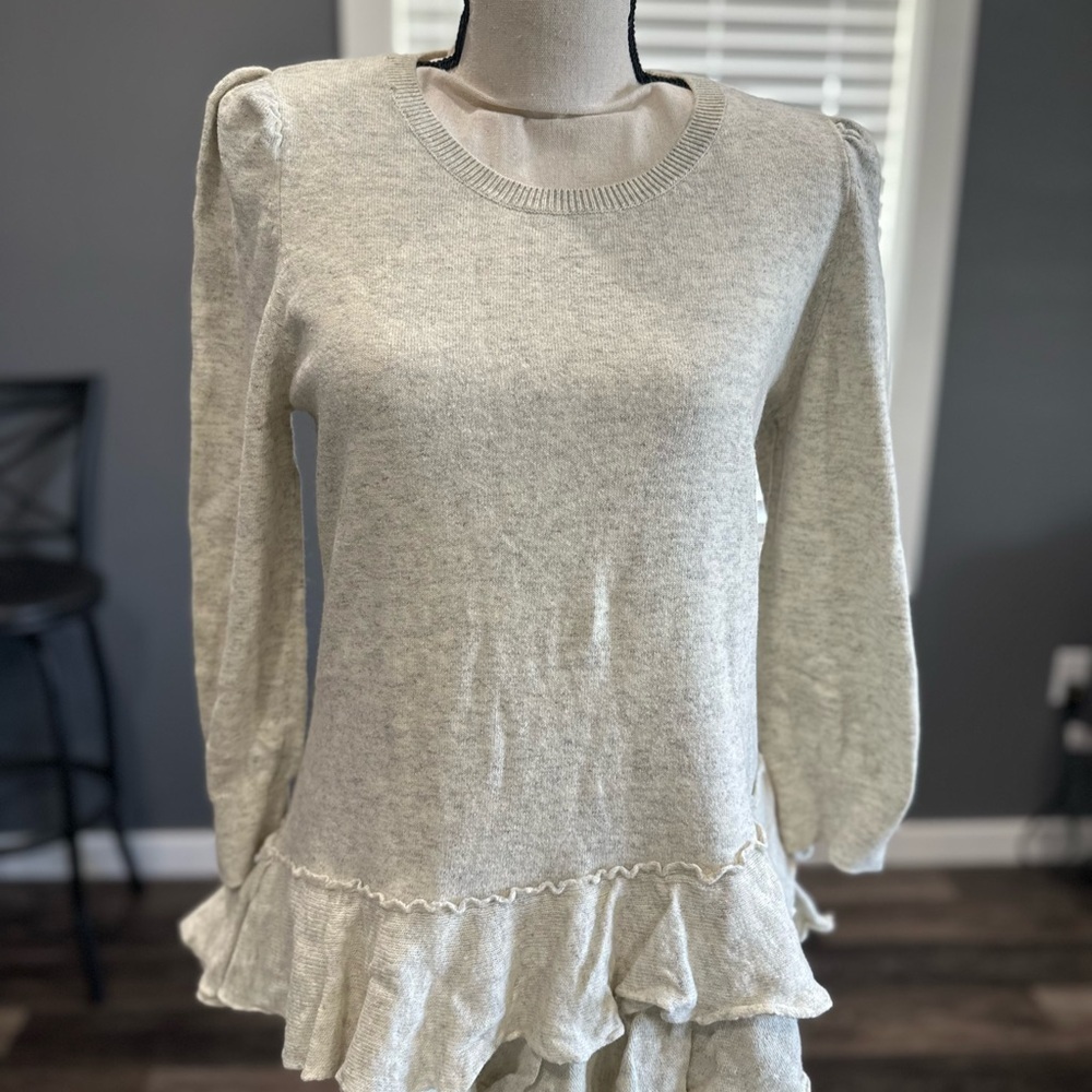 Anthropologie Knitted & Knotted Top Women's Large Tiered Ruffle Cashmere LS Gray